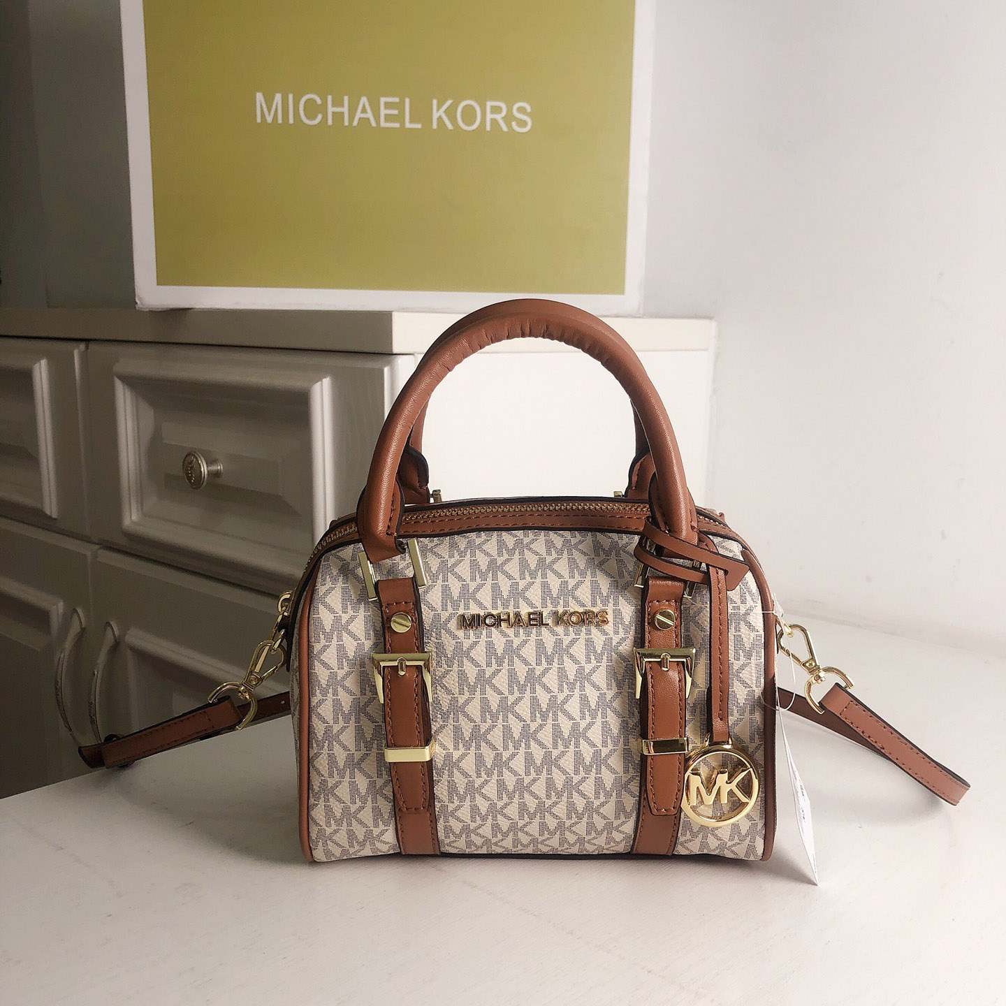 Women Bags On Sale - New Michael Kors Women Luxury Design