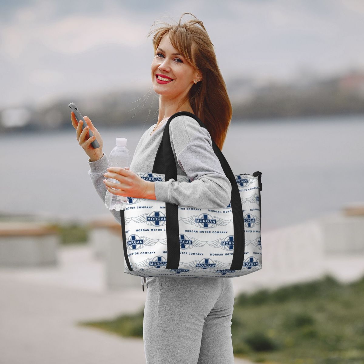 Morgan Motor Car Company Beach - đánh giá và giá Women Bags Company